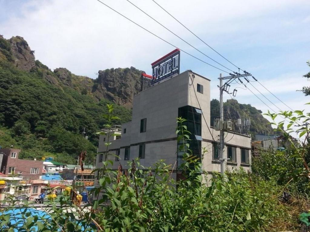 Ace Hotel Ulleung Екстер'єр фото